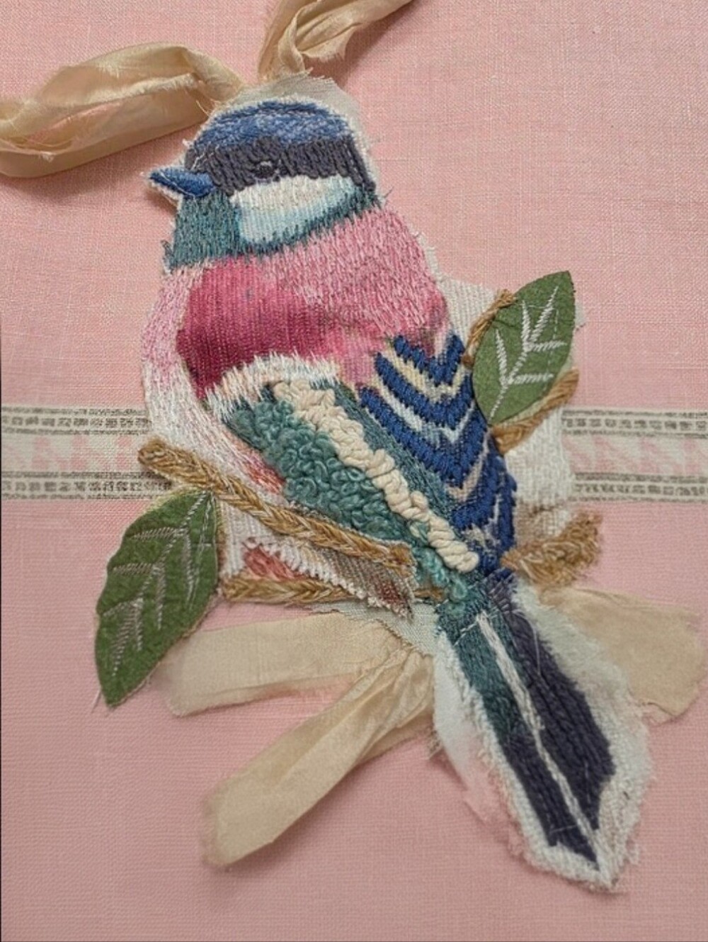 JABOT🩷 Pink And Blue Bird🩷 NWT MOSSIE ANNA ARTISAN DESIGN